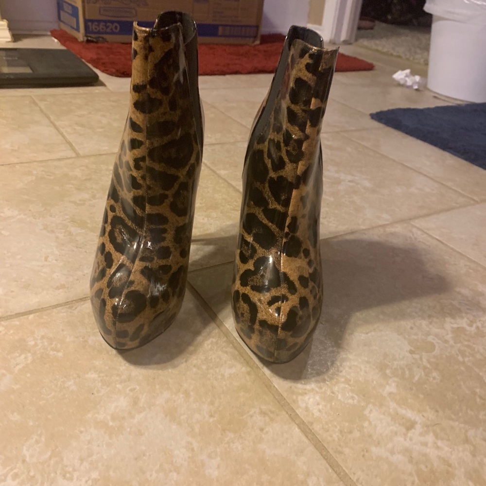 Leopard Print Boots! - image 2
